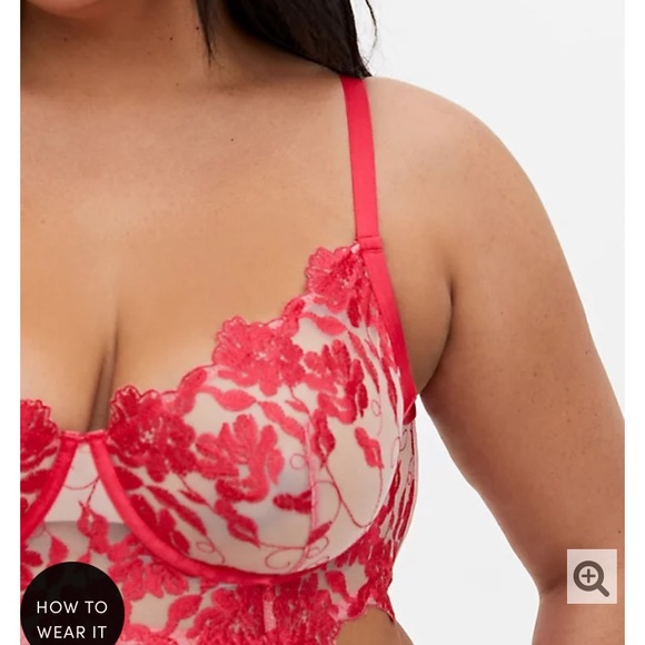 Torrid Bra & Garter Belt Raspberry Pink Set - Picture 7 of 9